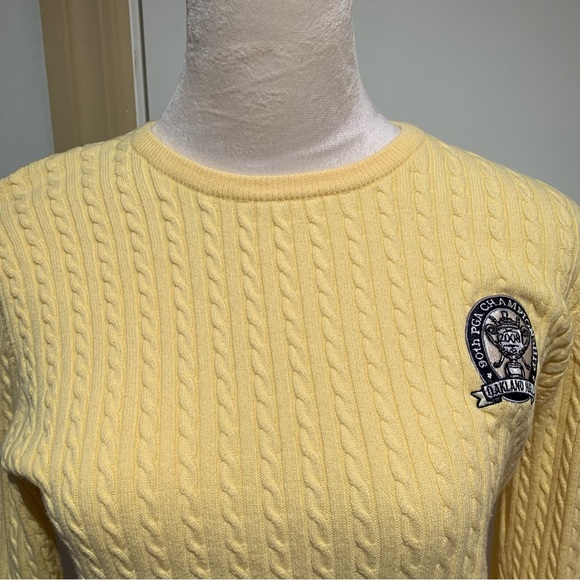 IZOD -FLEX. Canary yellow cable knit sweater w/90th PGA championship log… - Picture 2 of 12